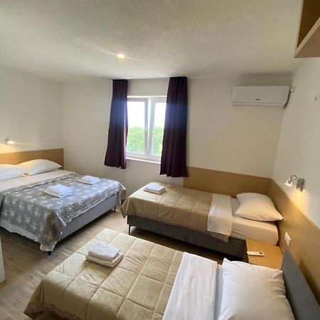 Bed and Breakfast Pansion Raspudic Međugorje Zewnętrze zdjęcie